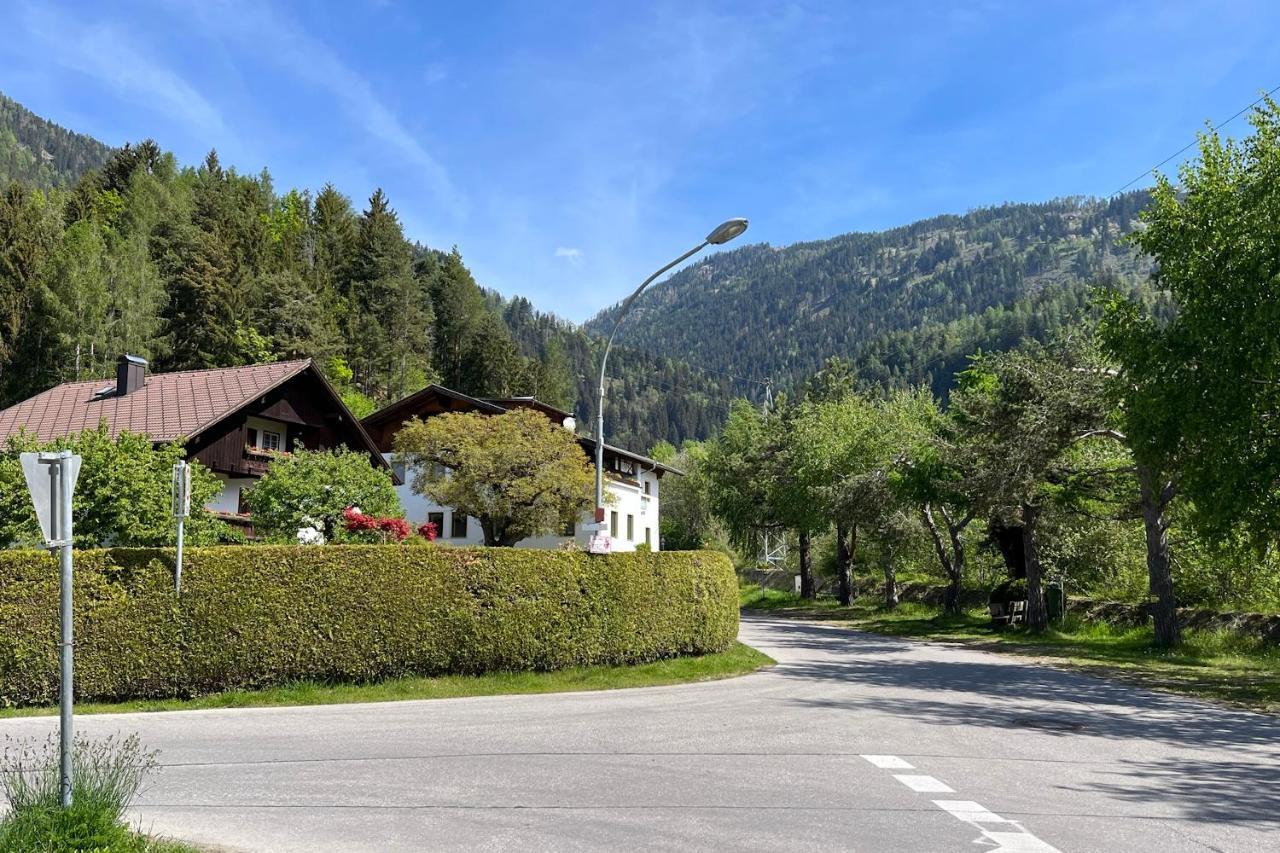Bergmanns Ferienapartment Debant Exterior photo