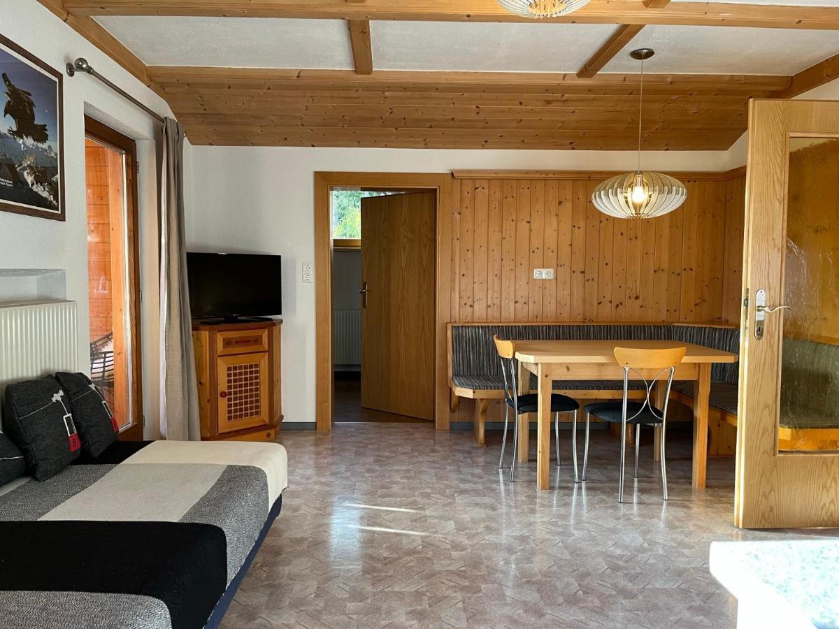 Bergmanns Ferienapartment Debant Exterior photo
